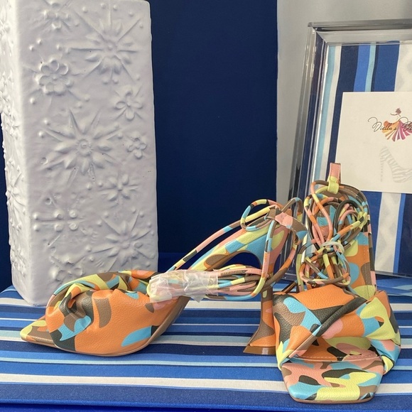 Cape Robbin multicolor camo square toe knotted strappy  high heel sandals sz 10 - Picture 3 of 12